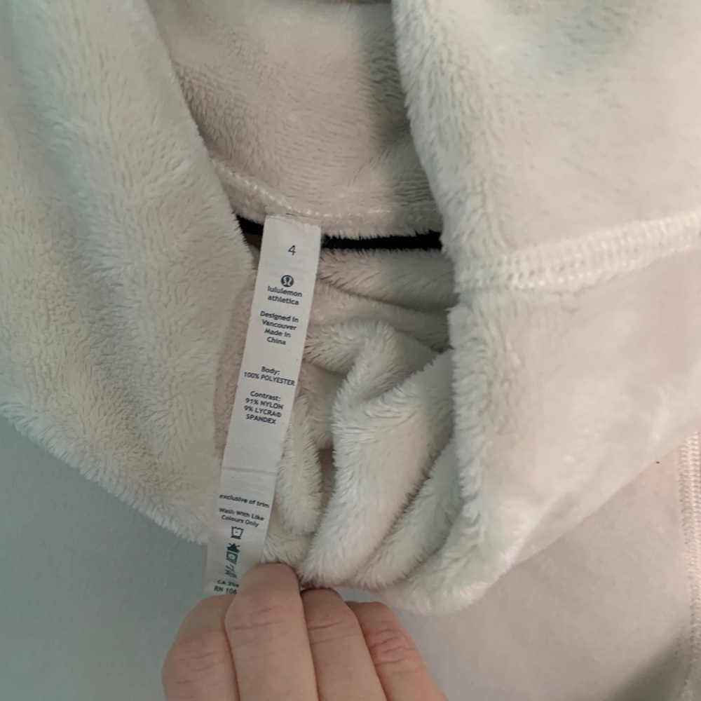 Lululemon cowl neck pullover